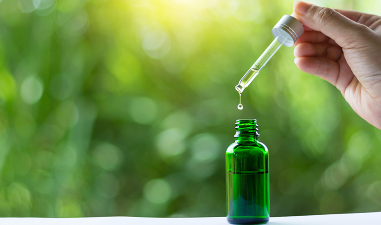 Aplicación del aceite de jojoba para el acné - Apréndete