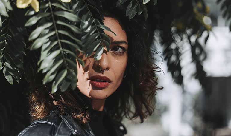 Cuidados para la exposición de piercings al sol - Apréndete