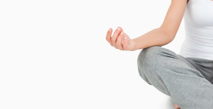 Cómo hacer yoga en casa - Apréndete